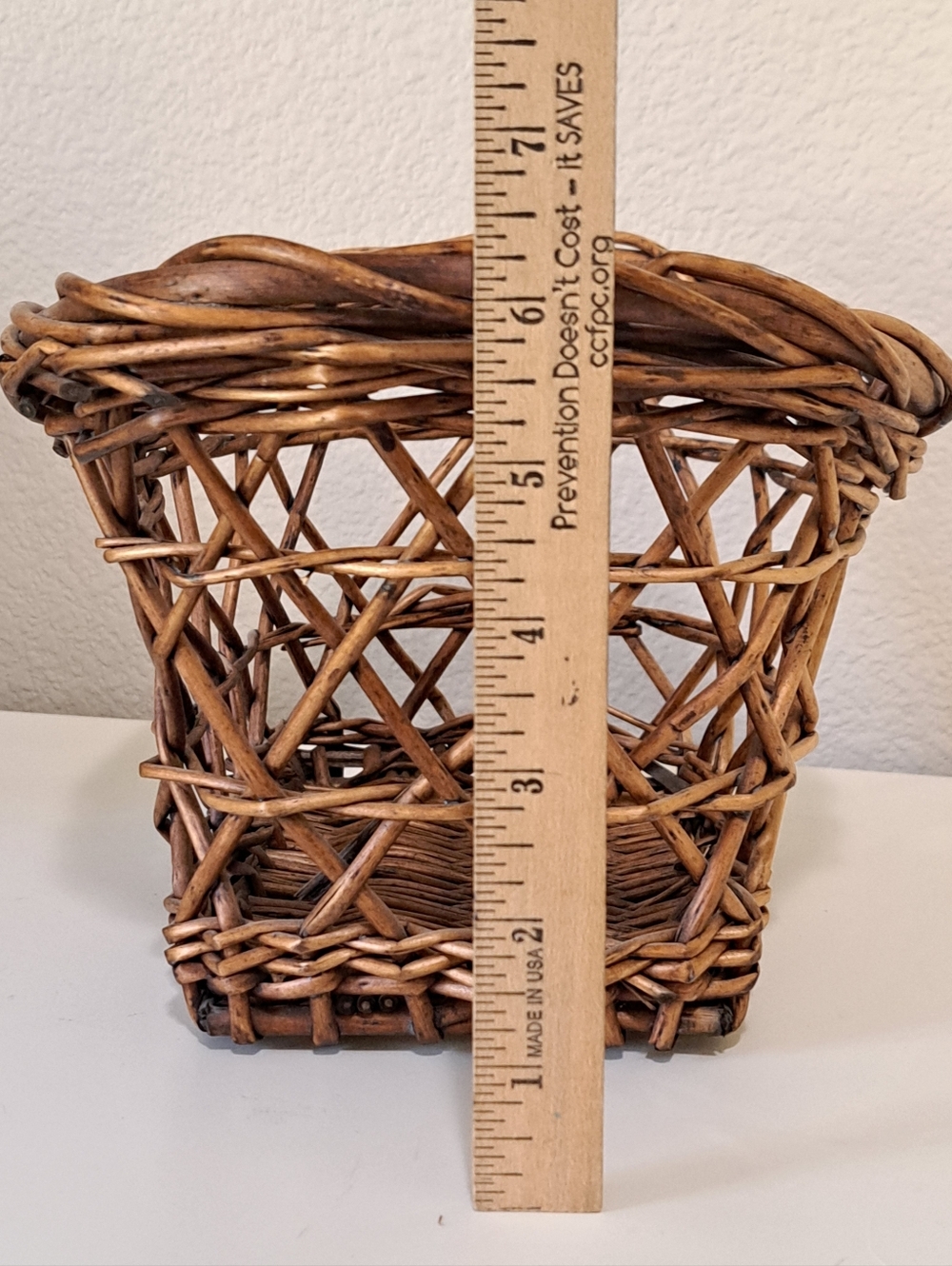 Decorative Open Weave Basket (apples not included) - Picture 9 of 10
